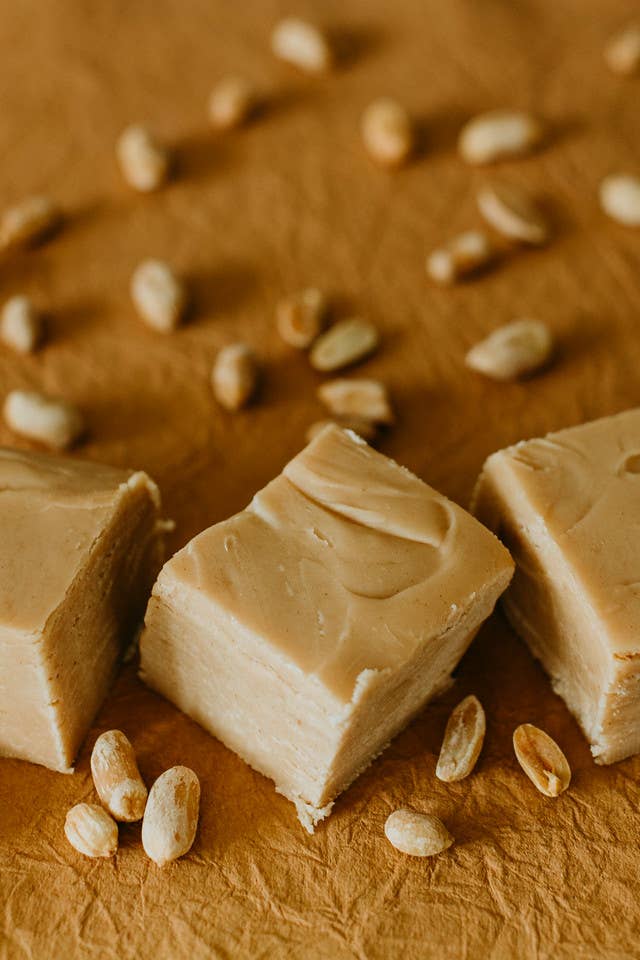 That Fudge Place - Wholesale Fudge - Peanut Butter Fudge 8oz1