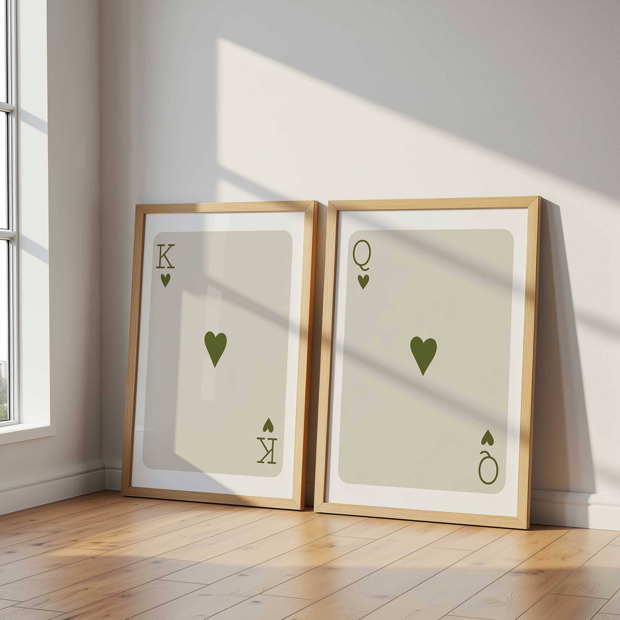 D'LUXE PRINTS - Wholesale Gallery Wall Set - King & Queen of Hearts – Modern Playing Card Print Set0