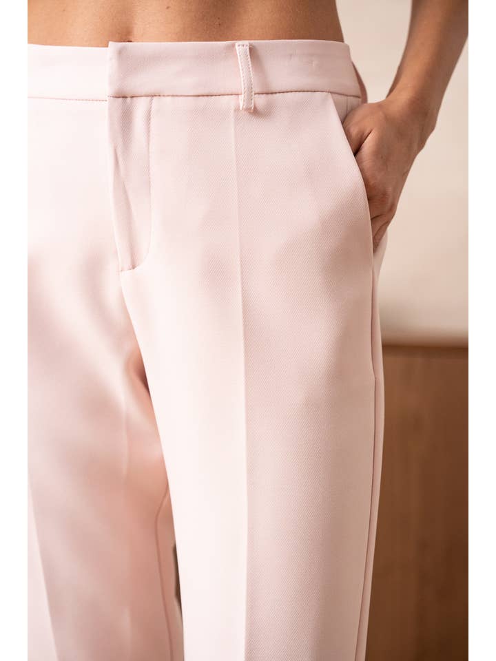 Attentif Paris - Vendita all'ingrosso Pantalone - Donna - Pantaloni a vita alta taglio sigaretta37