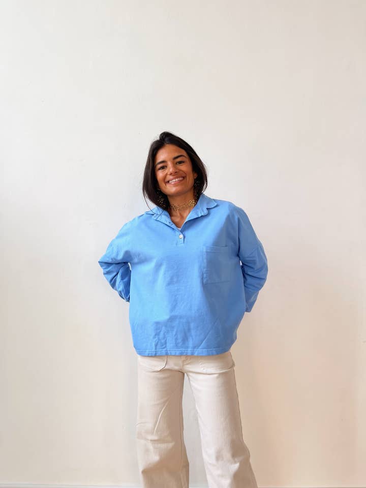 Blauw T-shirt met lange mouwen en XL-zak voor wholesale door MindTraveler