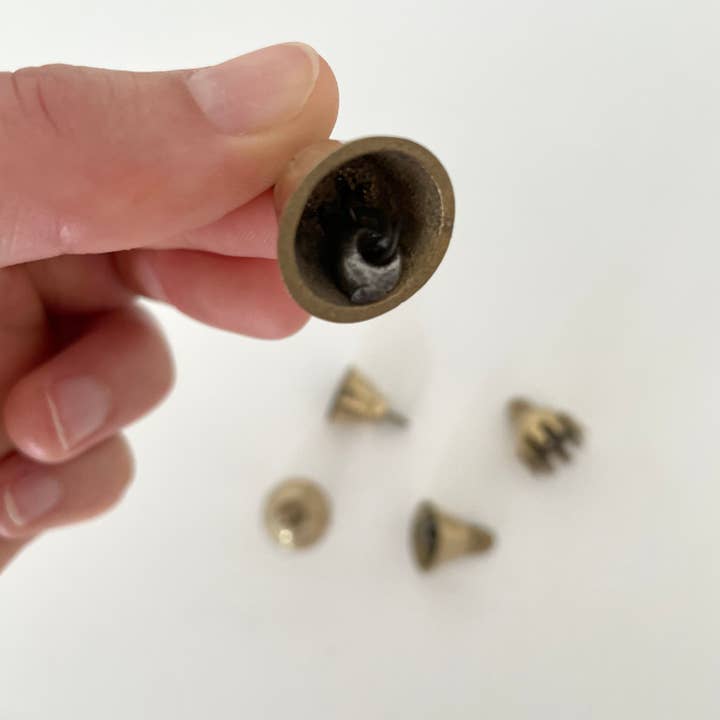 fort & field - Wholesale Bell - 7/8" mini brass claw and flared bells w/ metal striker