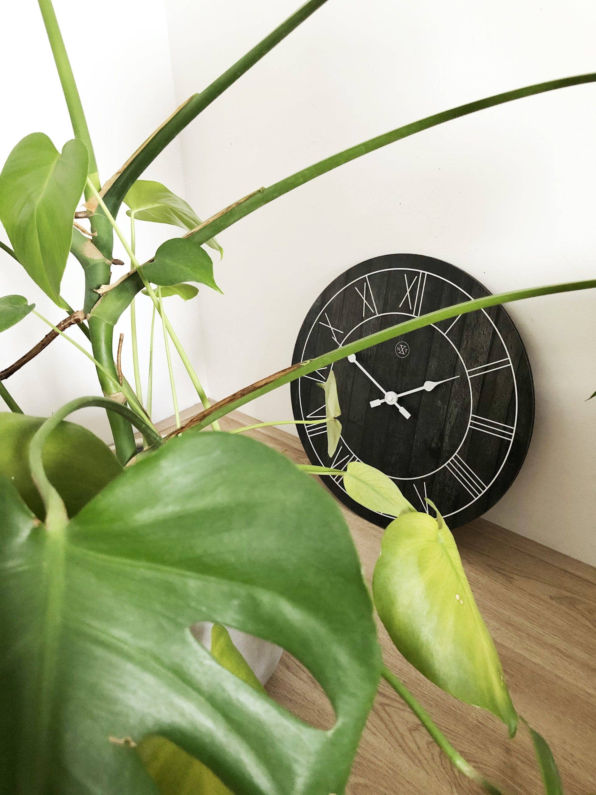 NeXtime – Großhandel Wanduhren – Wanduhr - 40 cm - Holz - 'Paul'14