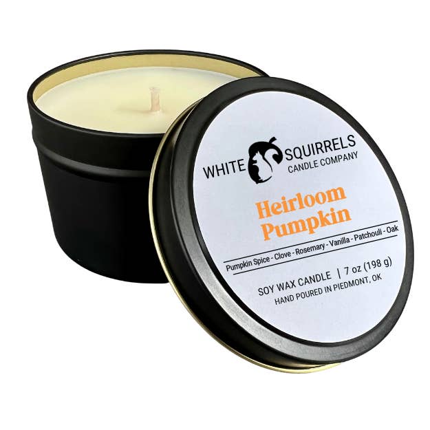Erbstück-Kürbis - 7oz Matt-Schwarze Kerzendose für den Großhandel von White Squirrels Candle Co