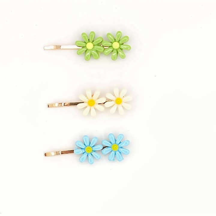 IKILIFE S.L - Wholesale Hair Clip - Kids - Set of 3 gold children's hairpins with 2 flowers