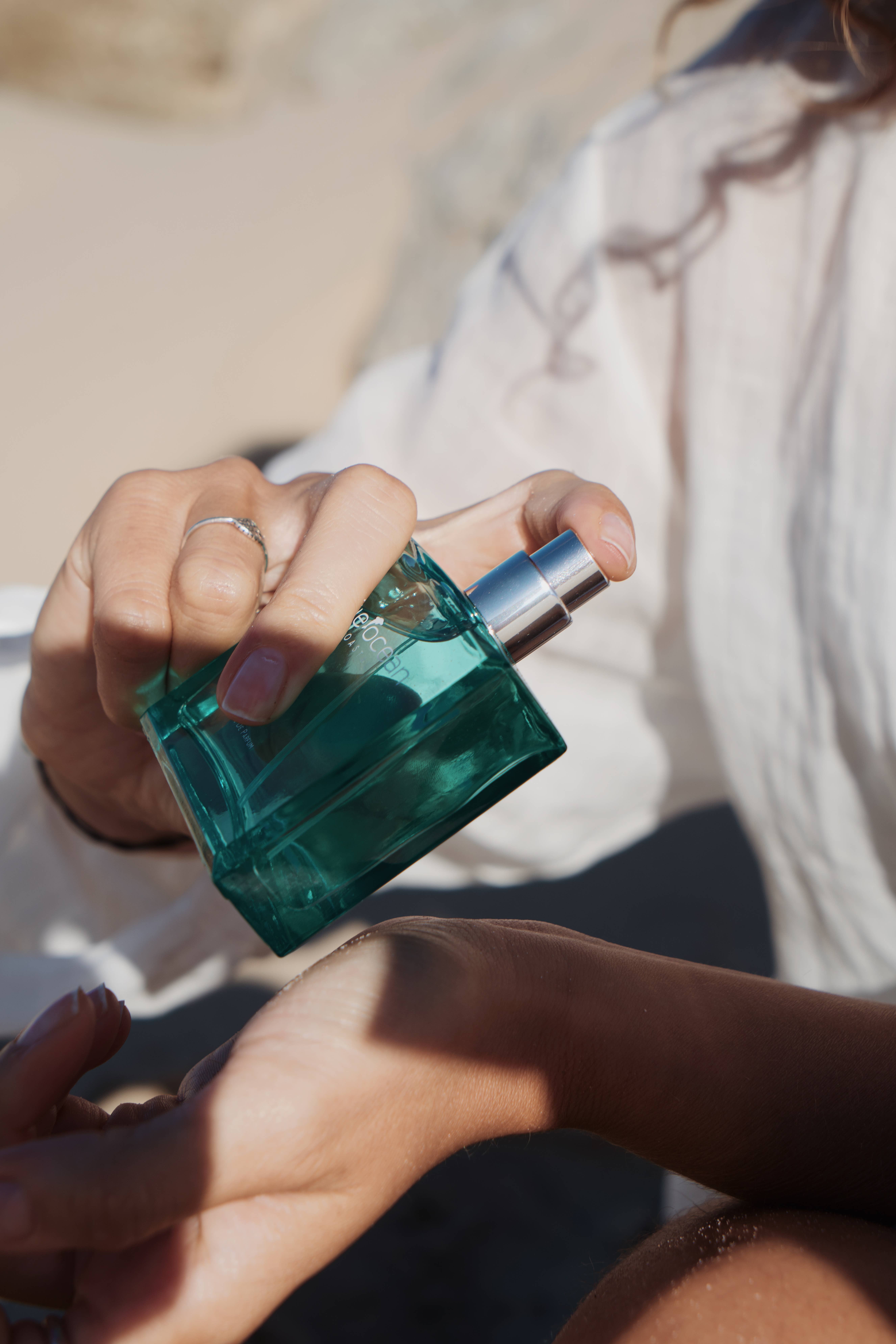 True Ocean - Wholesale Retailer Sample - Beauty & Wellness - Coastal - Eau de Parfum sampler card (2ml) - Pack of 208