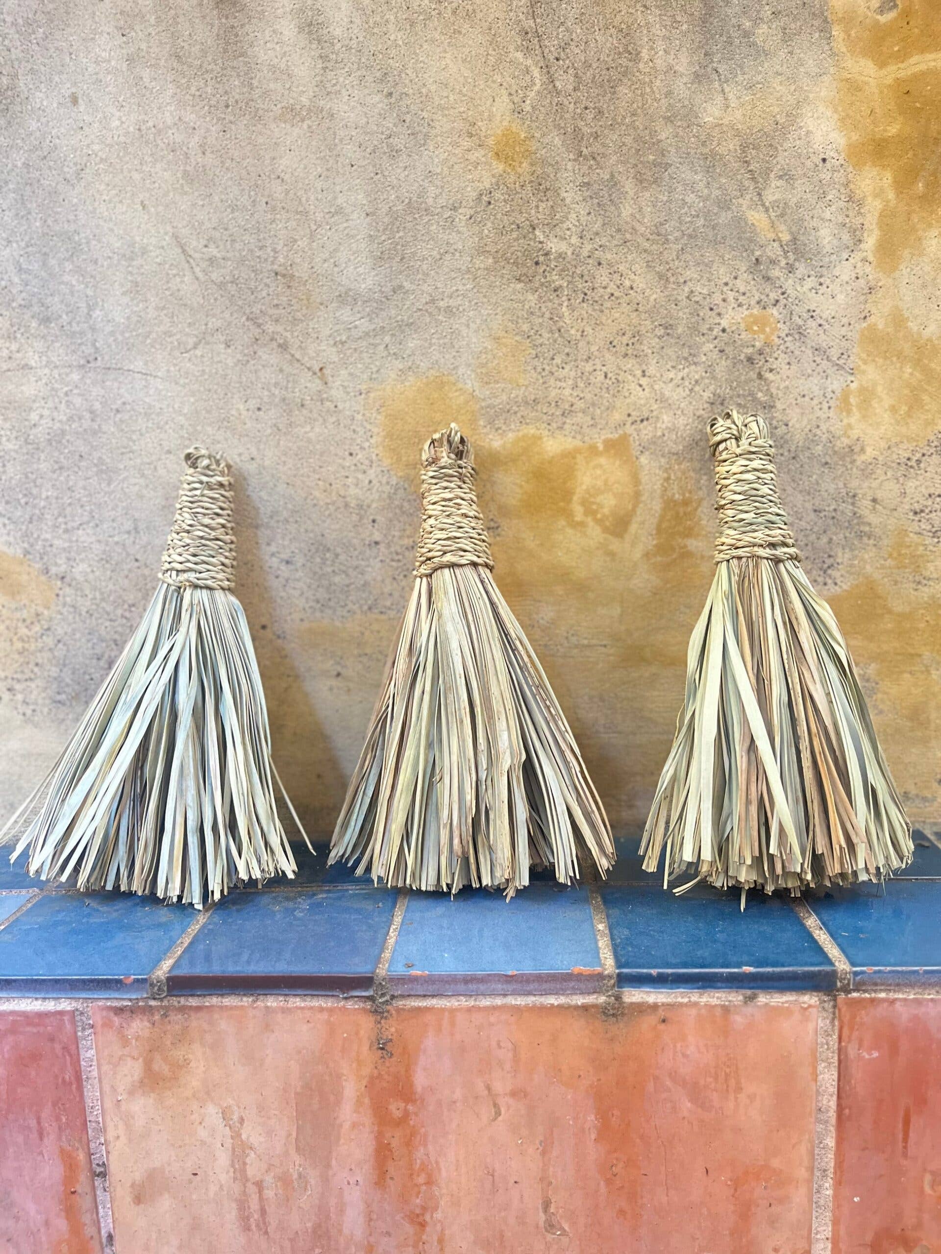 High crafty - Wholesale Wall Accent - Handmade Moroccan Mini Broom Wall Art, Natural Fiber0