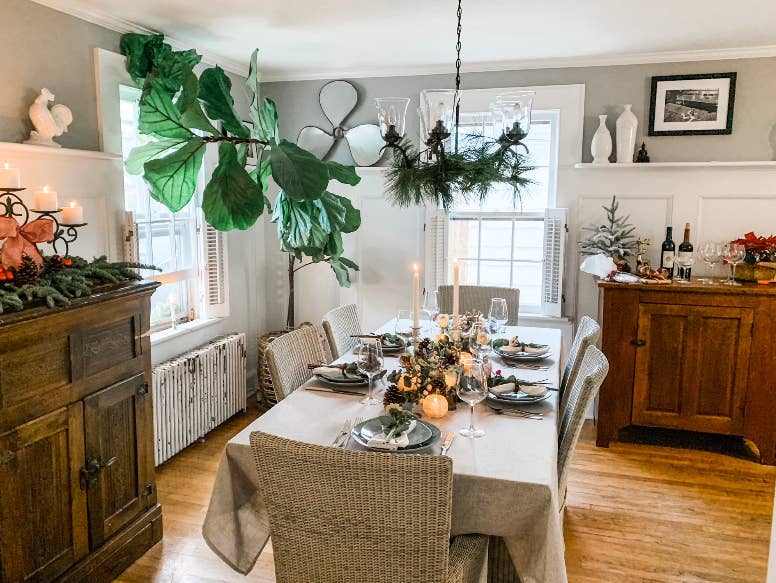 Angel Isabella - Wholesale Bunting/Garland - 70" Artificial Grey green Eucalyptus Garland seeded7