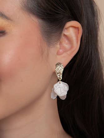 White Shell Flower Petal Drop Earrings For Women for wholesale by The affordable bridal dress