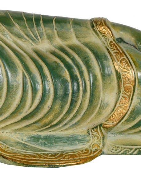 Sculpture de Bouddha Parinirvana de 13 pouces en laiton | Fait main pour la vente par Exotic India Art