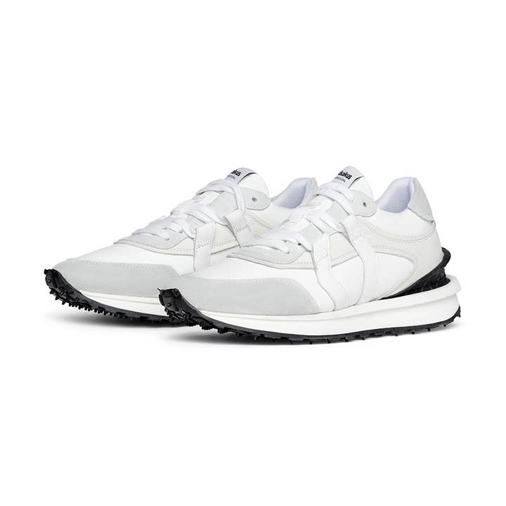 018 Timeless White sneakers i vitt läder för wholesale av Mikakus Barcelona