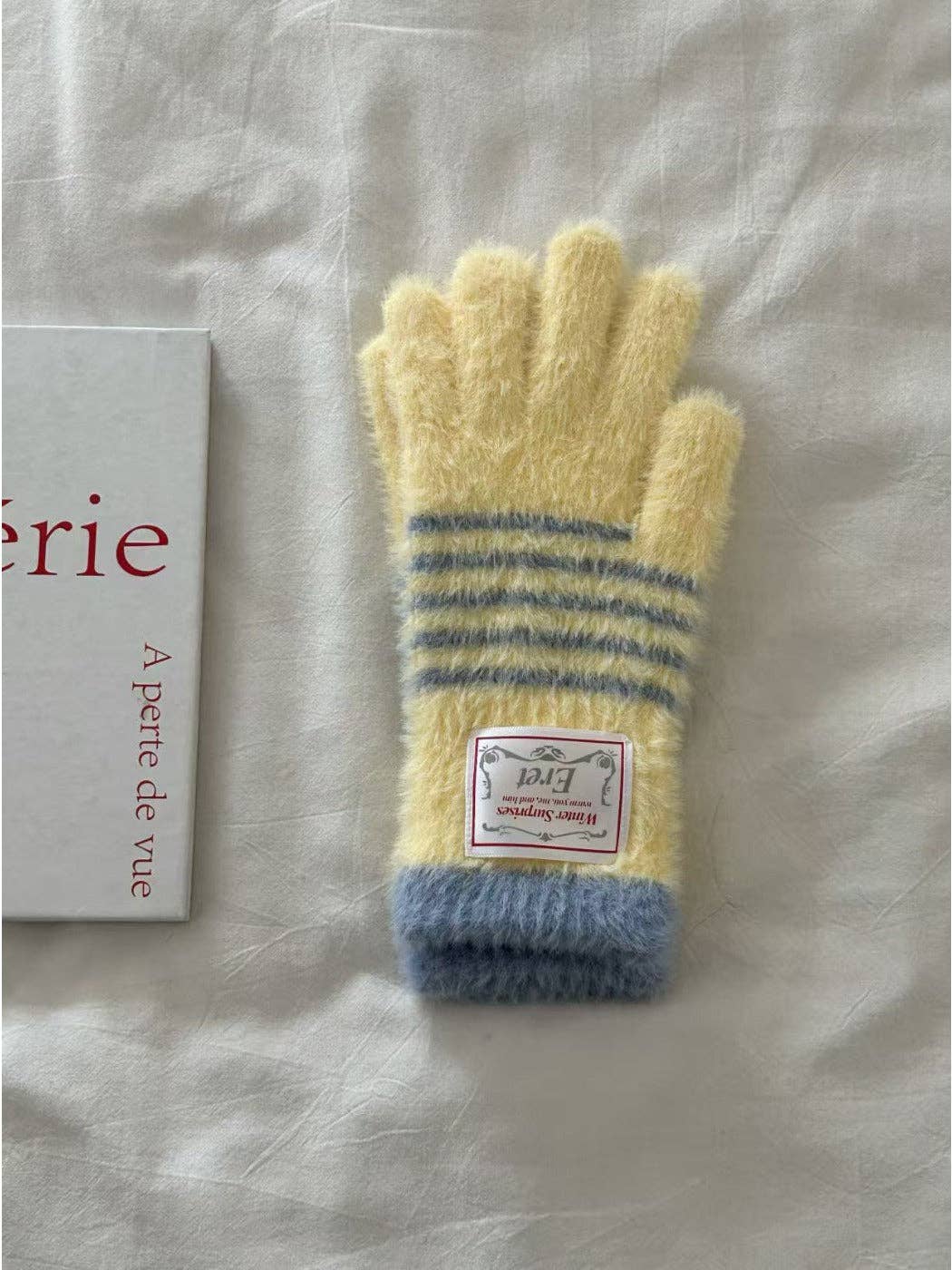 Funkyrel® Atzbranding Limited - Wholesale Gloves - Women's - Gloving - Women’s Touchscreen Stripe Gloves1