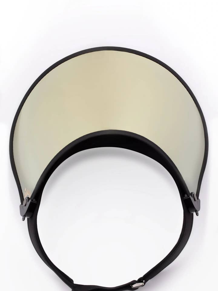 Dorado in Champagne for wholesale by Araya Brands Corporation Inc.