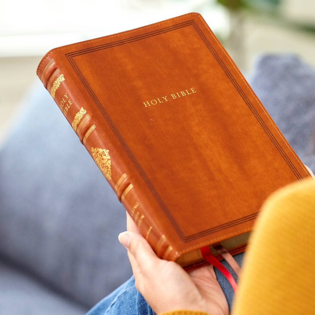 HarperCollins Christian Publishing - Wholesale Reference Book - KJV Large Print Reference Bible Brown Leathersoft1
