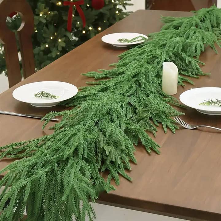 Kiyo Home – wholesale Bunting/garland – Norfolk Pine Garland (Set of 2)6