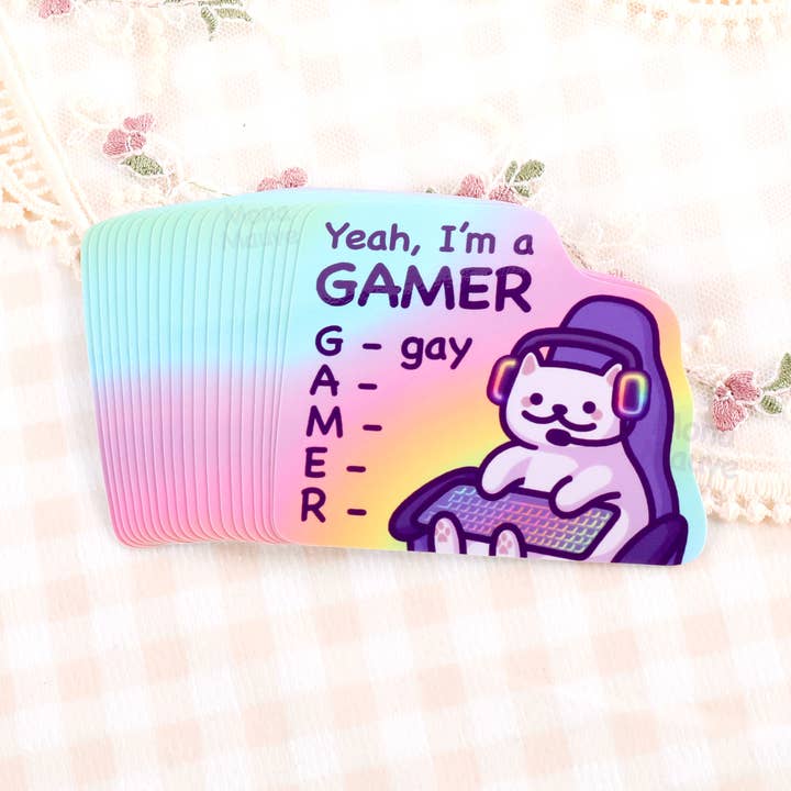 Mona Mauve • Silly Art! – Großhandel Aufkleber – Ja, ich bin ein GAMER | Lustiger Pride Cat Meme-Vinylaufkleber