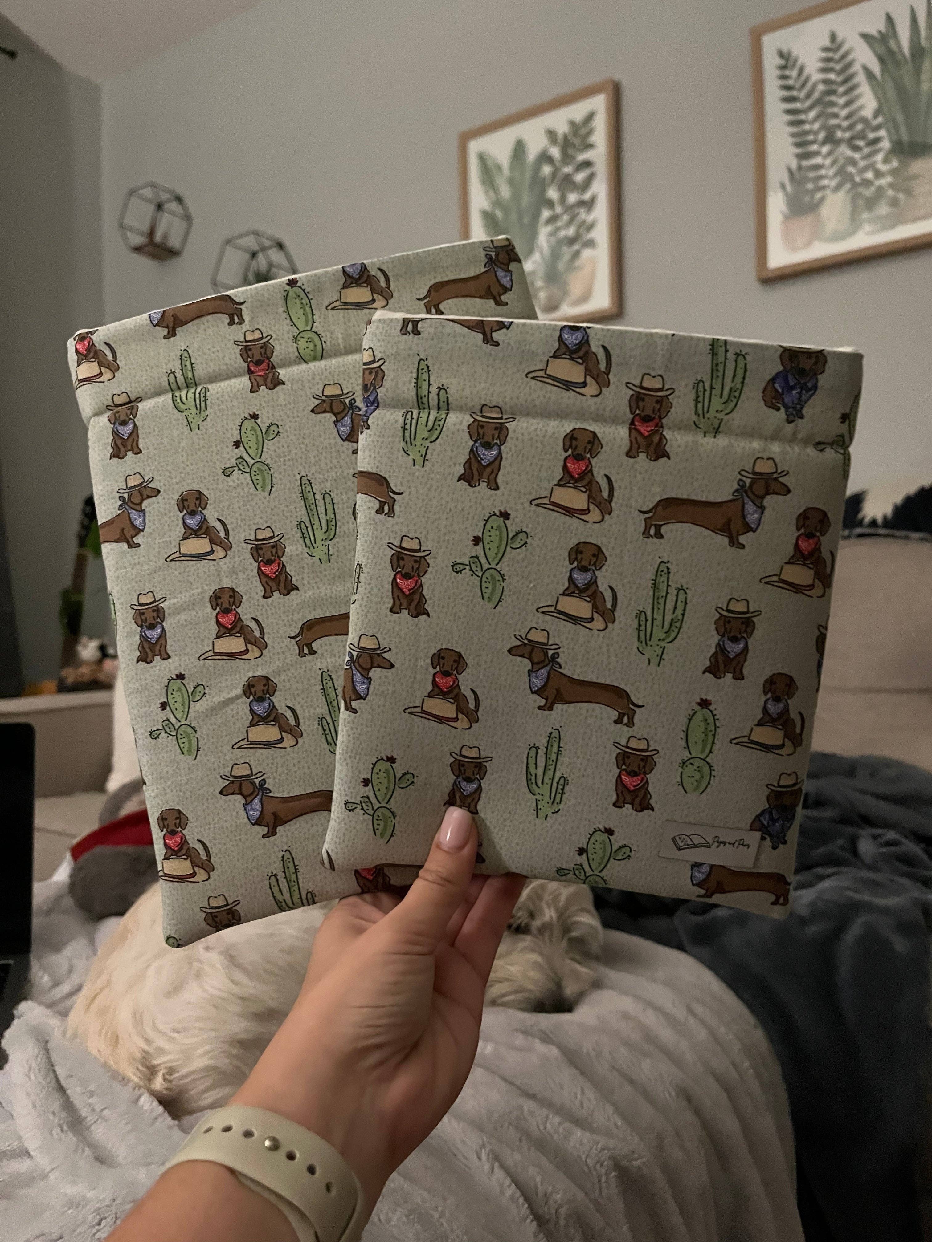 Pages and Paws - Vente Couvertures de livre - Pochette de livre Western Weenies2