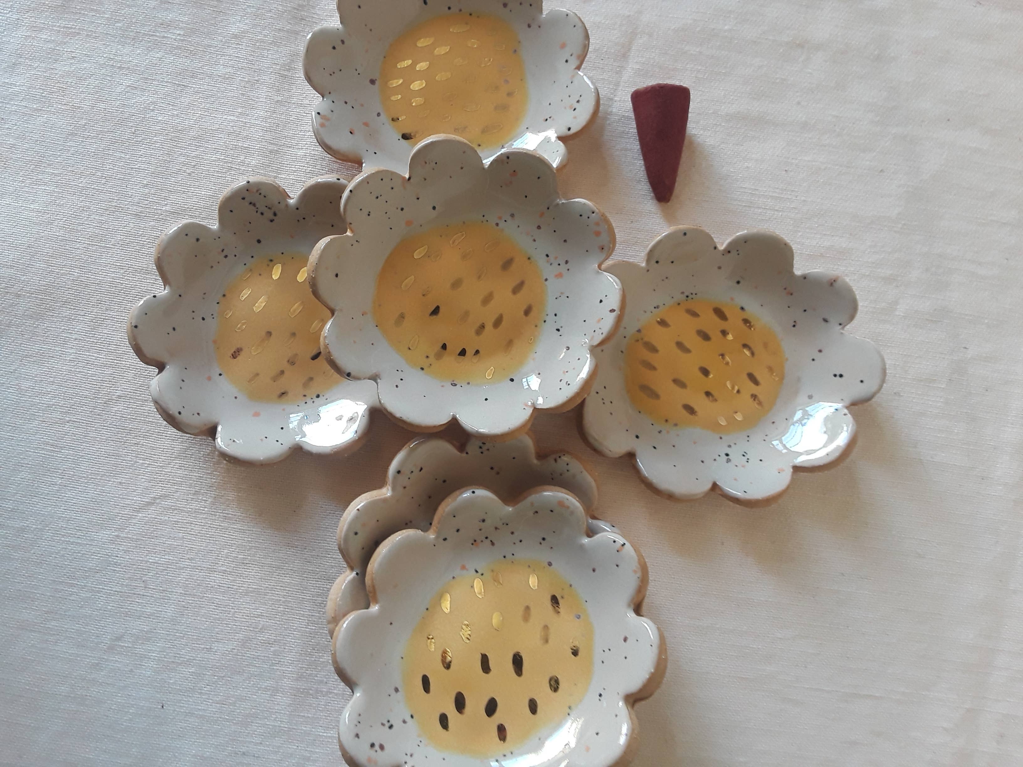 CURIOUS CLAY - Vendita all'ingrosso Portagioie - Piatto anello piccolo fiore7