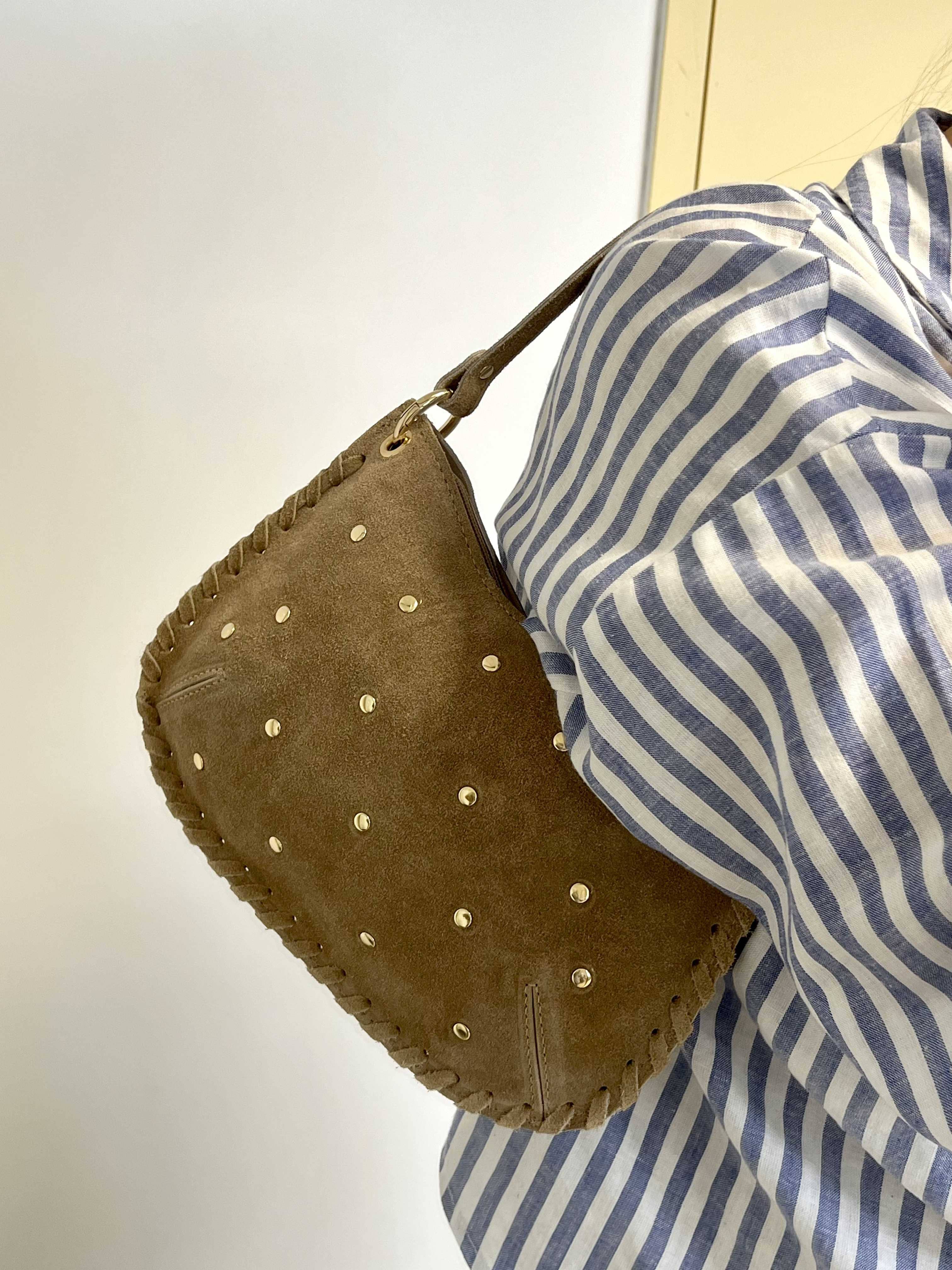 Anais - Vendita all'ingrosso Tracolla - Donna - Borsa a spalla Anna 61001 in pelle scamosciata con borchie20