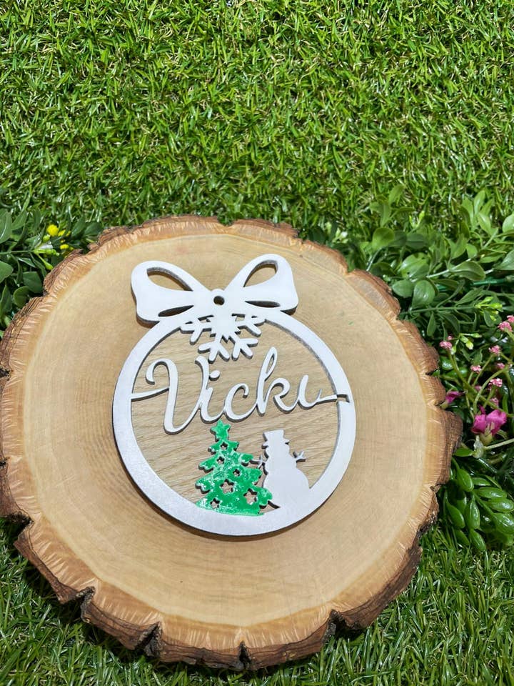 Personalised Oak Back Baubles for wholesale by manchester laser cuts