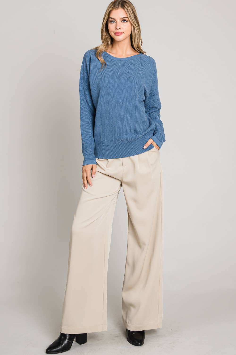 Allie Rose – wholesale Pullovertröja - Dam – Mjukt Chevronmönster Fine Gauge Dolman19