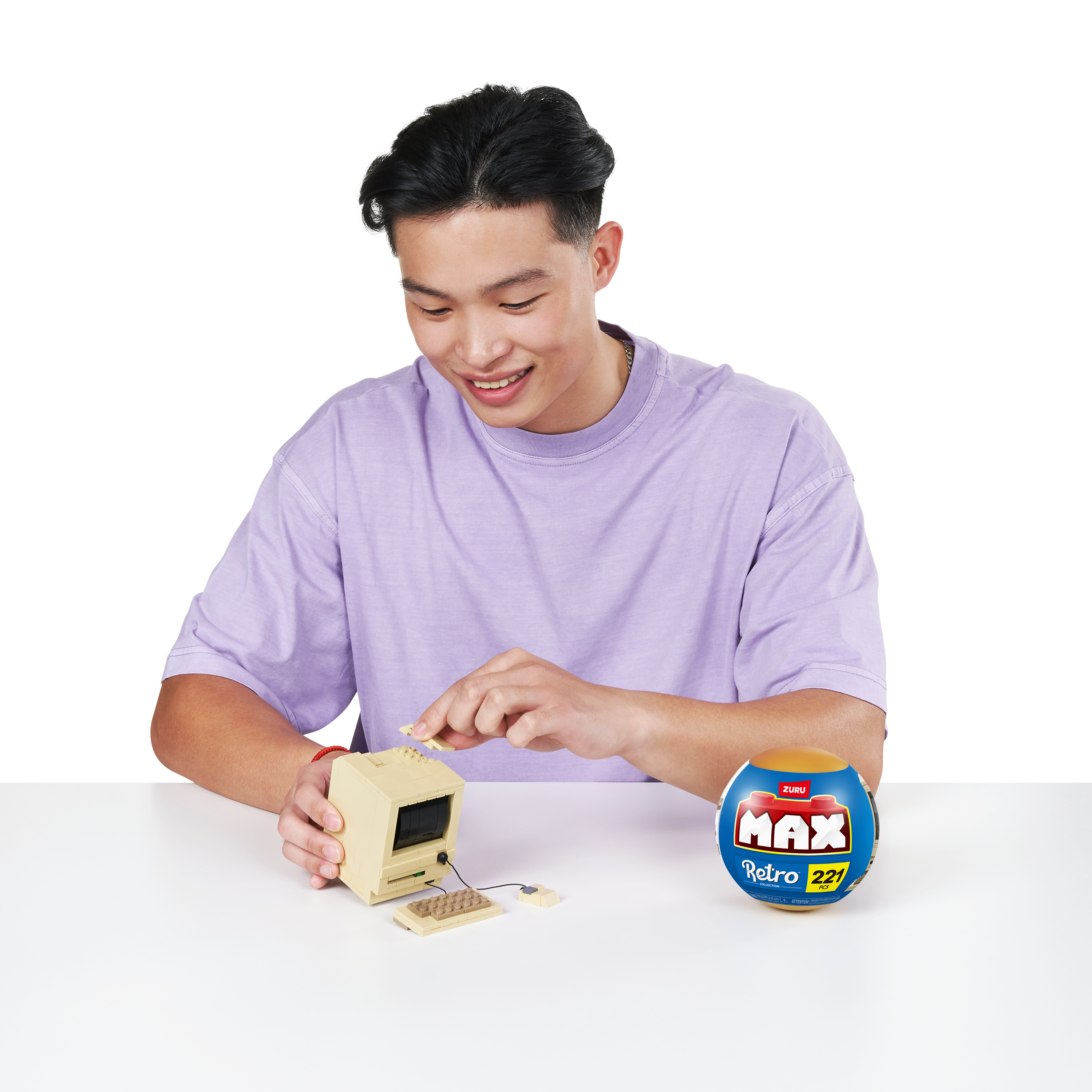 The Zoofy Group , LLC - Wholesale Build-a-Toy - Kids - ZURU MAX PREMIUM BRICKS RETRO CONSTRUCTION 15 PC PDQ7