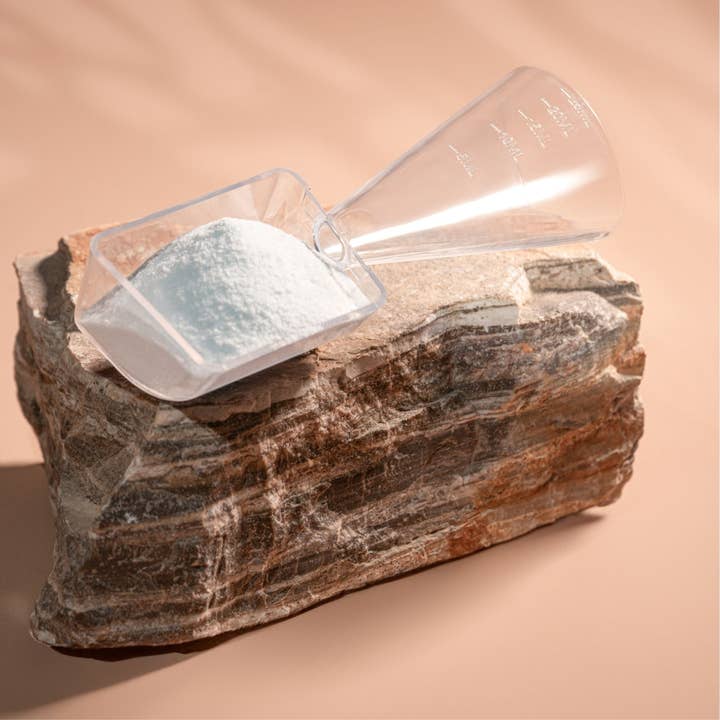 Facial Mask Measuring Cup for wholesale by Glow & Skin