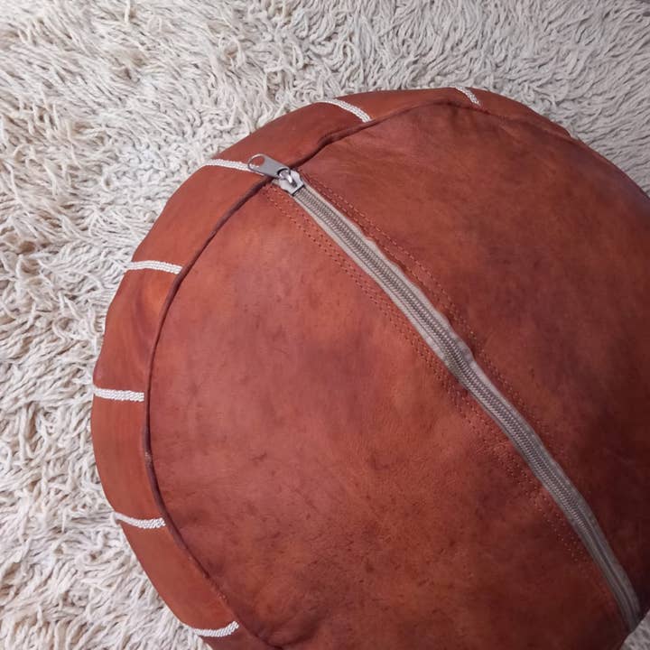 DarKech – wholesale Sittpuff – Marockansk läder fotpall Ottoman, handgjord Pouf Brun