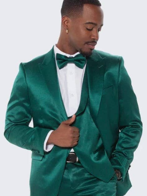 Smaragdgrøn satinsmoking sæt i fire dele - Bryllup - Prom for engroshandel hos Alberto Nardoni