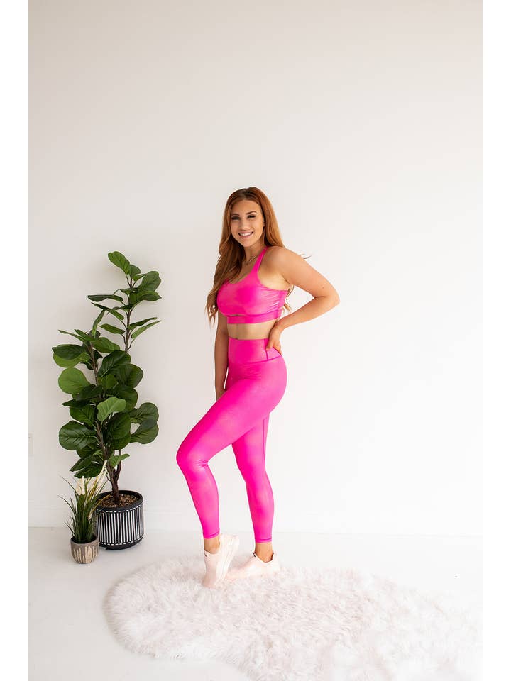 ROSA CALIENTE Legging Apex En Apenas Ahí de venta al por mayor en Faire