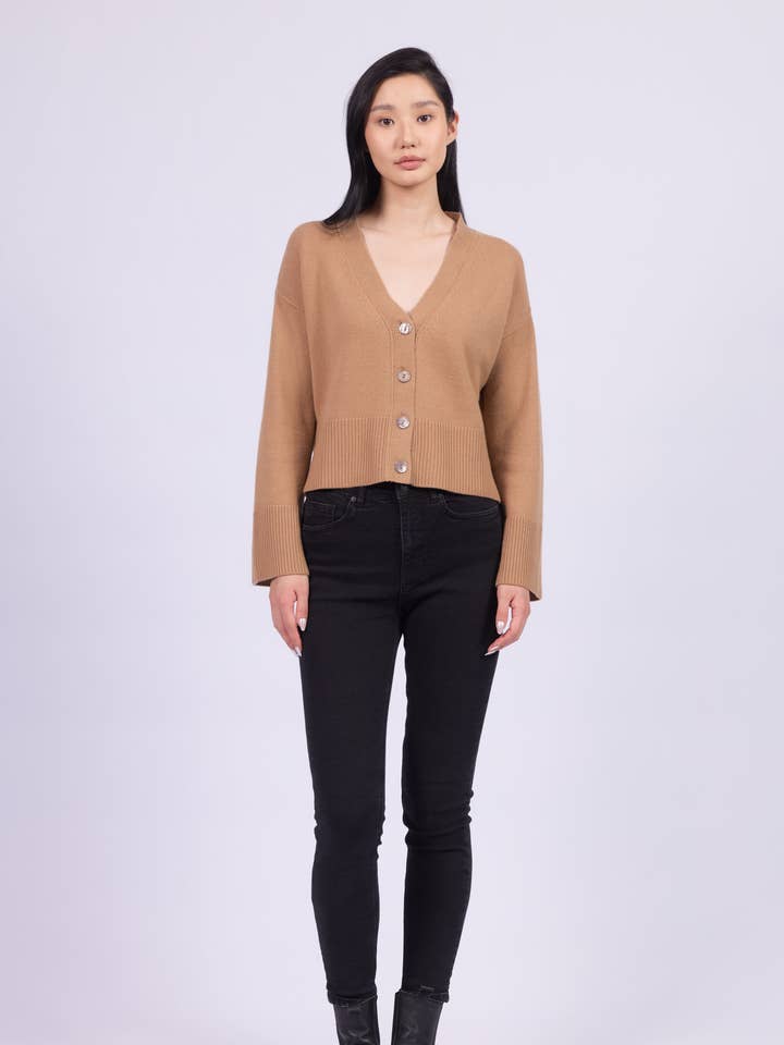 Cashmere cardigan for wholesale by Khishi Cashmere