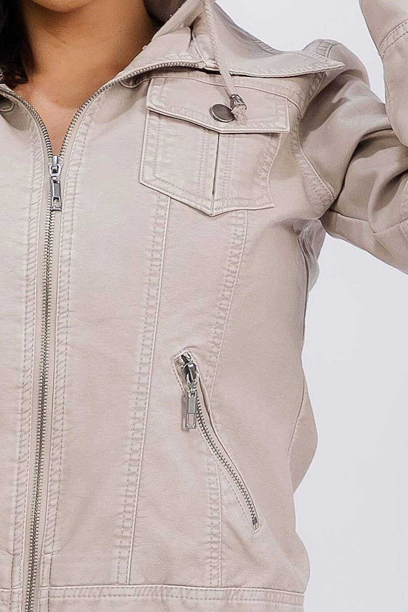 ROUSSEAU - Venta al por mayor Chaqueta de cuero - Mujer - CHAQUETA CON CREMALLERA, BOLSILLOS, CAPUCHA DESMONTABLE Y POLIPIEL PU14