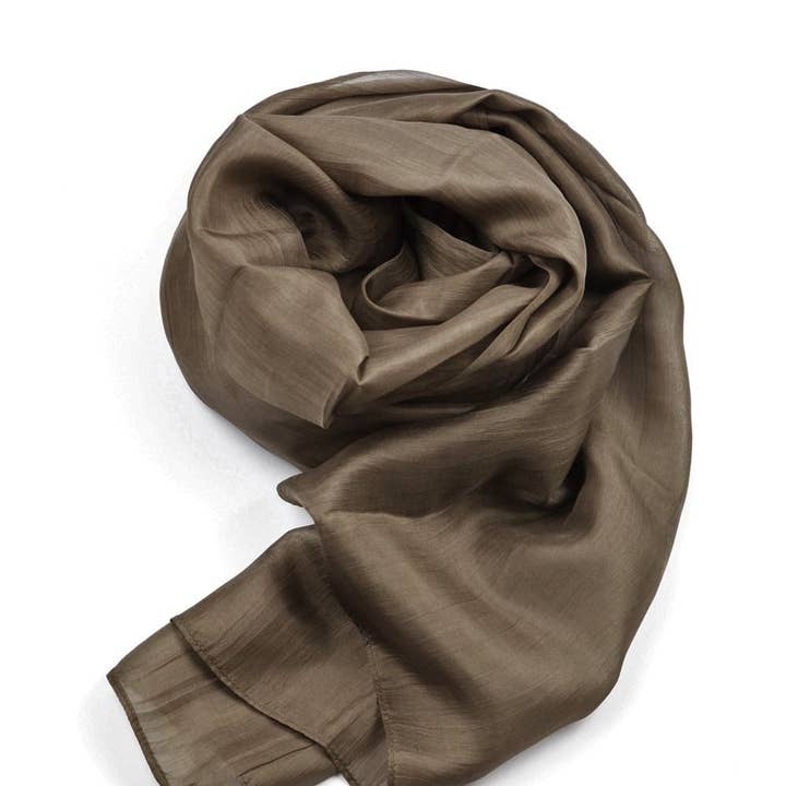 Than 6 zijden sjaal voor wholesale door LOOM Fair Trade