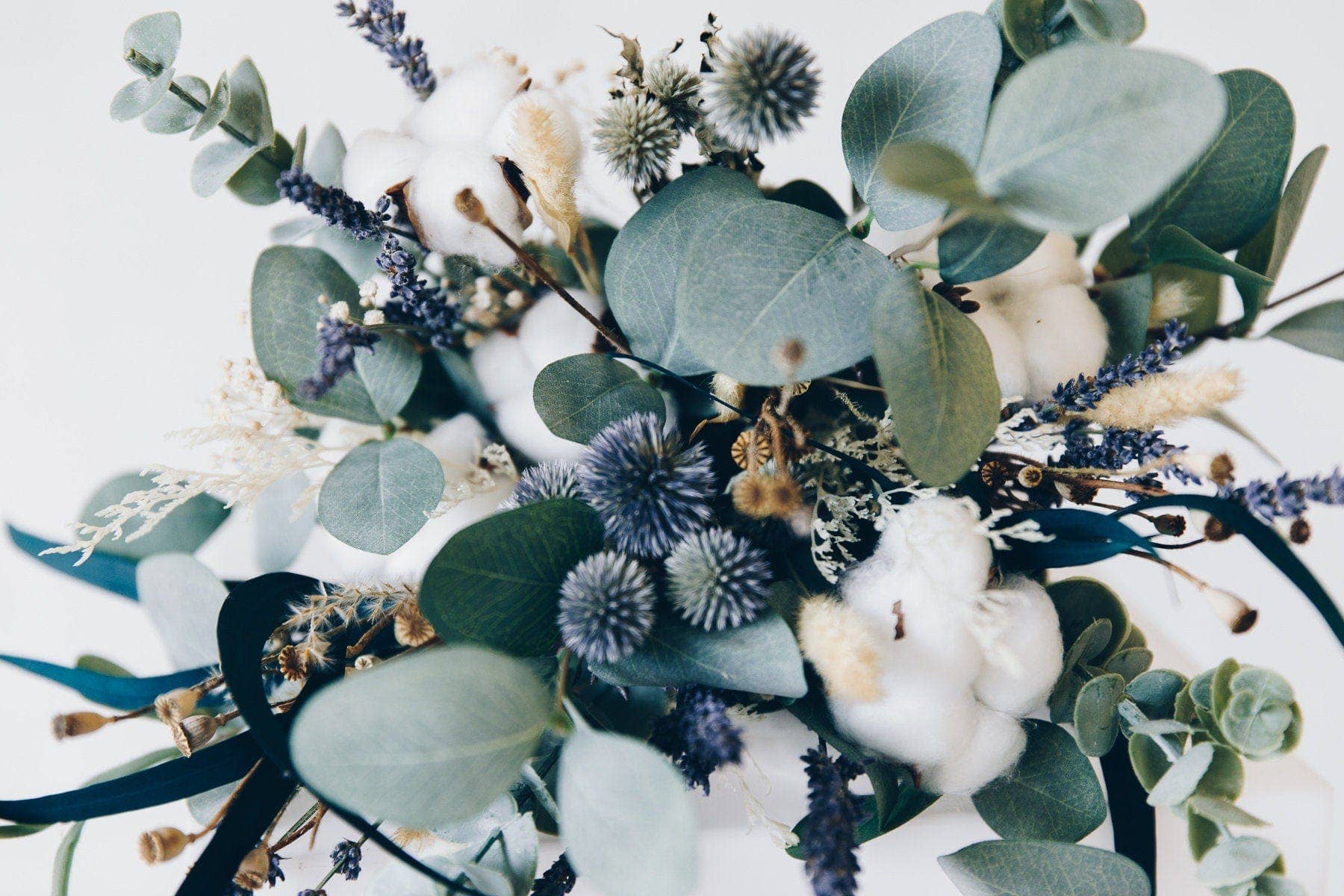 Hidden Botanics - Wholesale Artificial Flowers - Dried & Artificial Flowers Bridal Bouquet - Dark Green & White No. 28