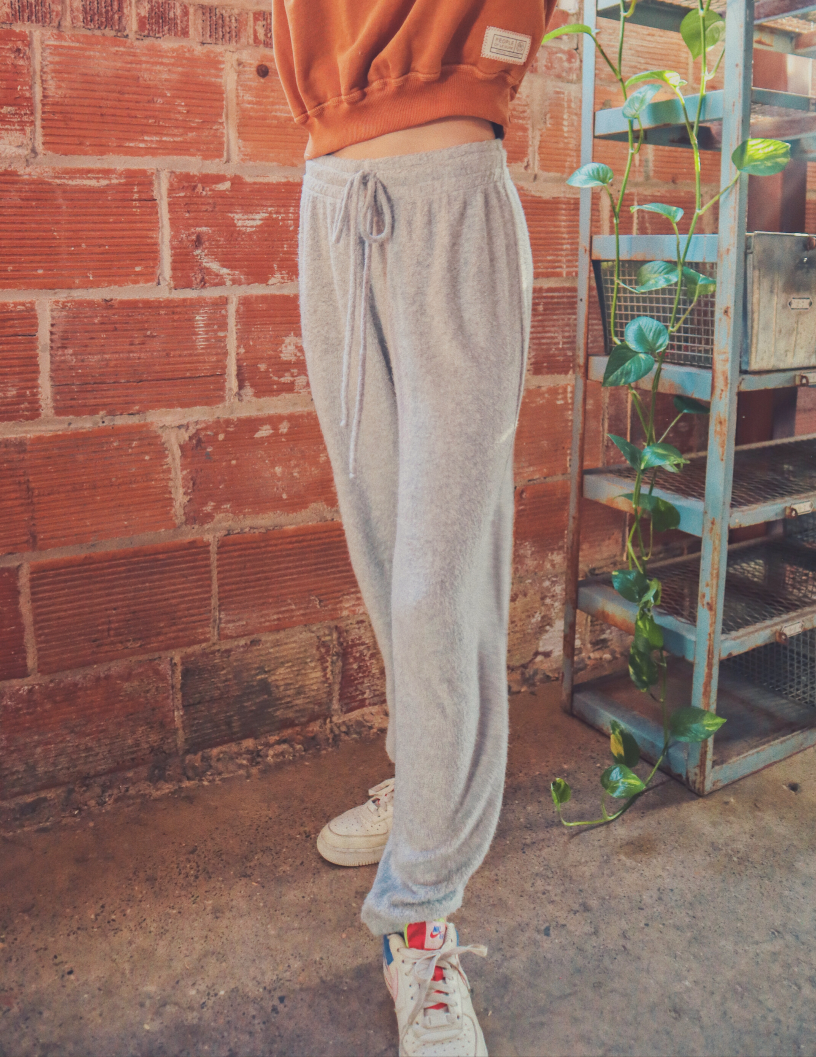People Of Leisure - Wholesale Lounge Sweatpants/Joggers - Women's - The Bamboo Joggers2