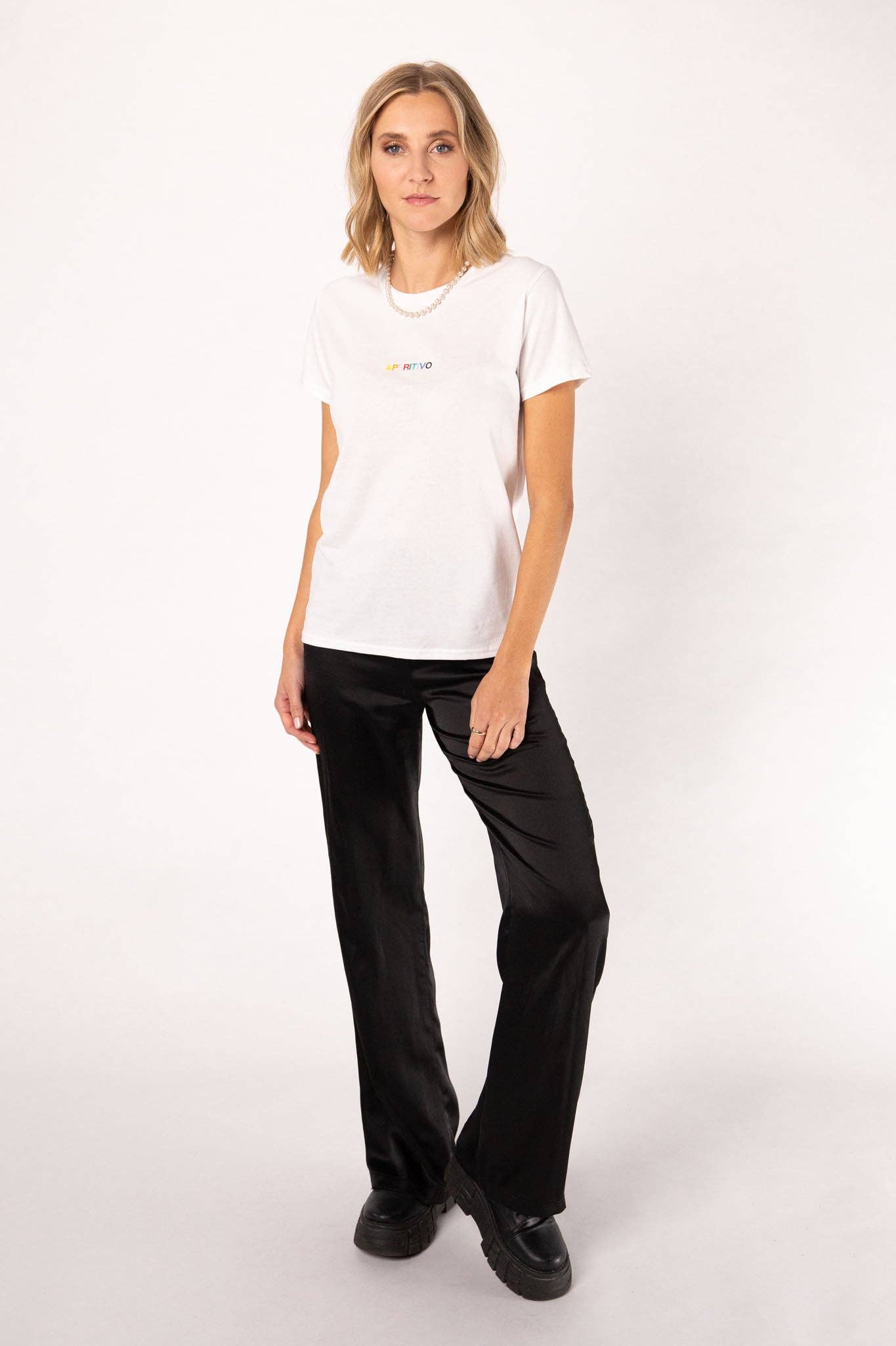 Fashion Drinks - Wholesale T-Shirt - Women's - Aperitivo | Embroidered women's organic cotton t-shirt1