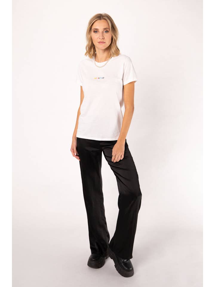 Fashion Drinks – Großhandel T-Shirt – Damen – Aperitivo | Besticktes Frauen Bio Baumwoll T-Shirt1