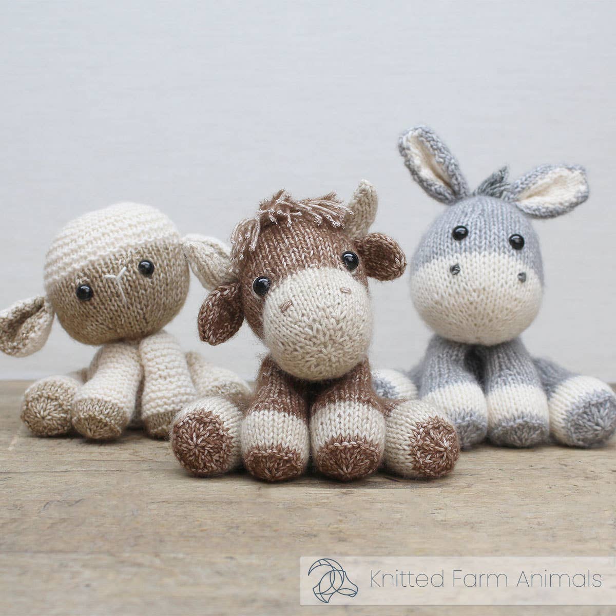 Hardicraft USA - Wholesale Knitting/Crochet Supplies - DIY Knitting Kit - Luke Highlander3