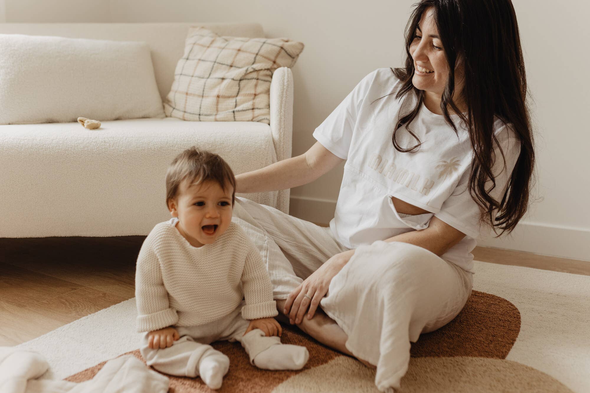 You&Milk - Wholesale Nursing Top - Maternity - Miamilk nursing T-shirt4