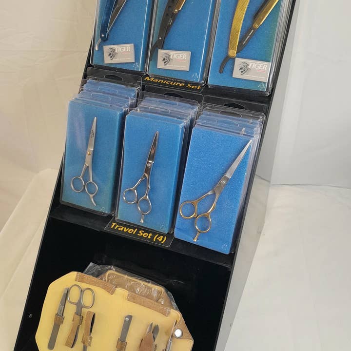 MAYA Cosmetics - Wholesale Shaving Set/Kit - Men's - Men's Grooming Tools - Shears and Razors (Tower Display)