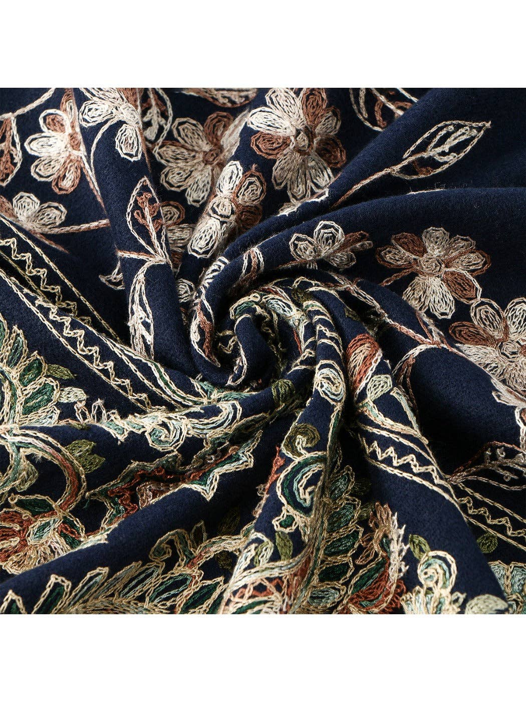 Funkyrel® Atzbranding Limited - Vendita all'ingrosso Sciarpa - Donna - Scarvii - Sciarpa Invernale Bohémien Ricamata4