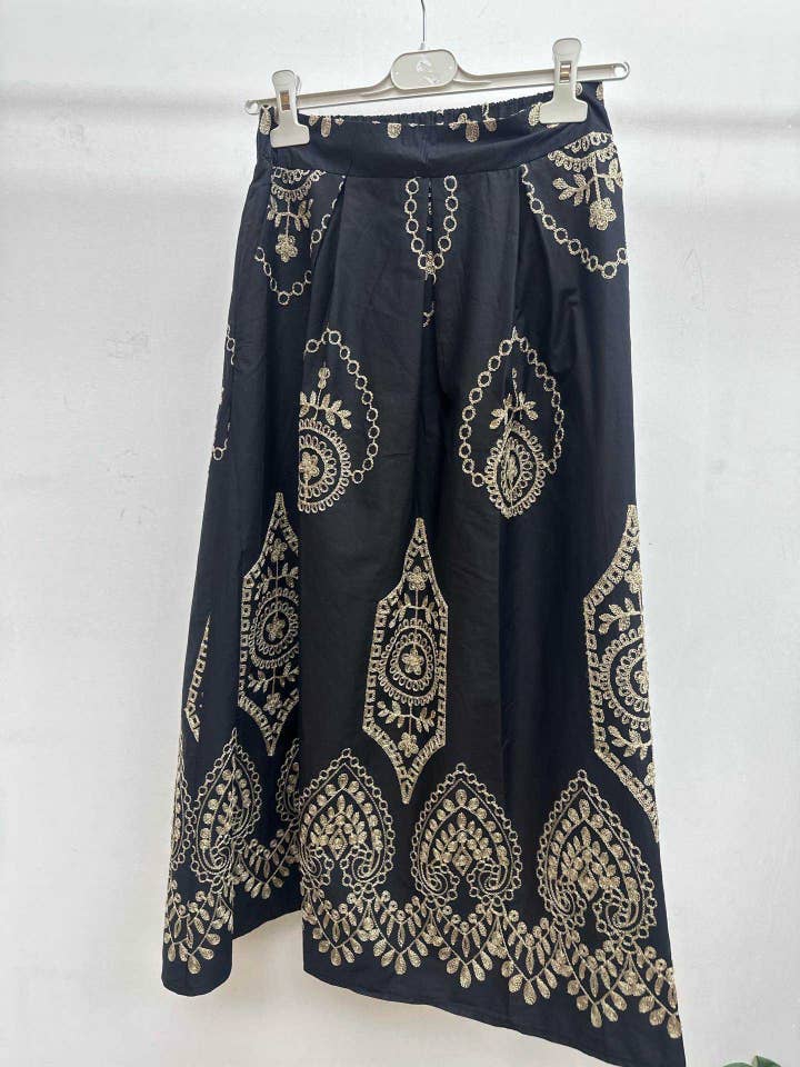 SWEET MAGIC MODA Y COMPLEMENTOS – Engroshandel Nederdel - Dame – MIDI NEDERDEL BRODERET BOMULD2