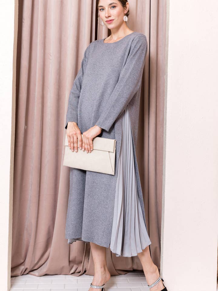 Vestido Sammy Stretch de Malha com Lados Plissados em Chiffon por atacado de Joh Apparel