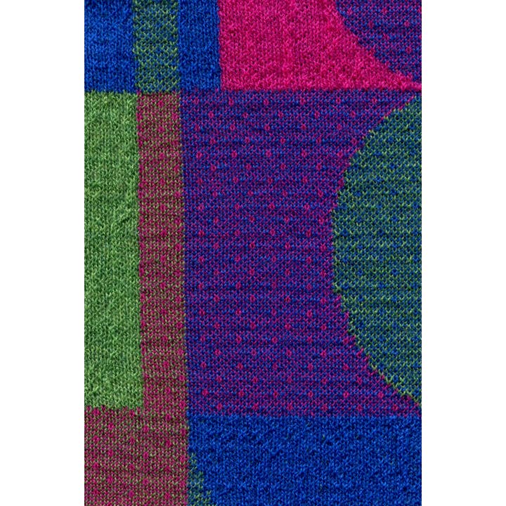 McKernan - Wholesale Hand Warmer - Soho Wristwarmers – Merino Wool with Circle Graphic Motif8