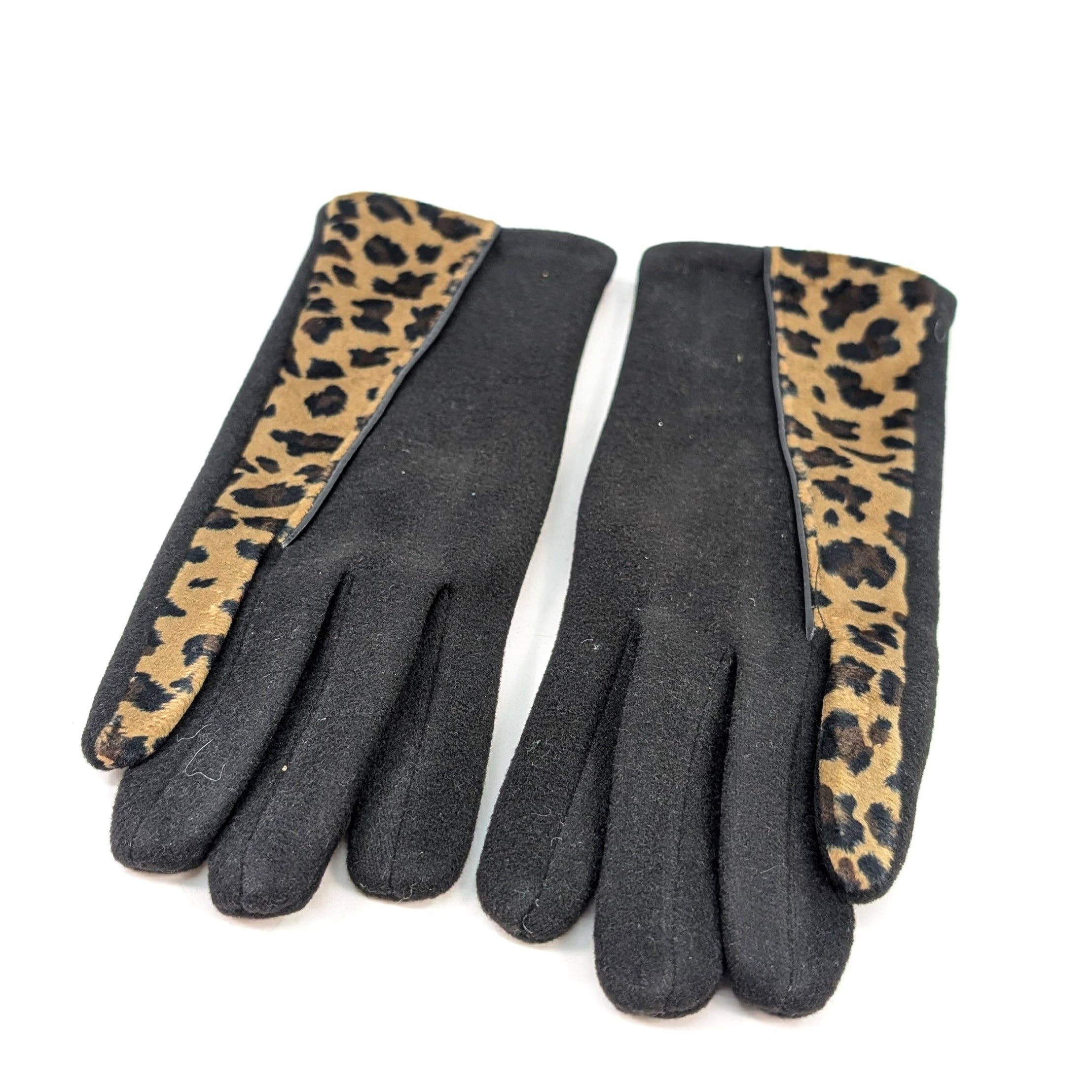 Black Ginger – wholesale Gloves – Women's – Animal Print Brushstroke Gloves - Black4