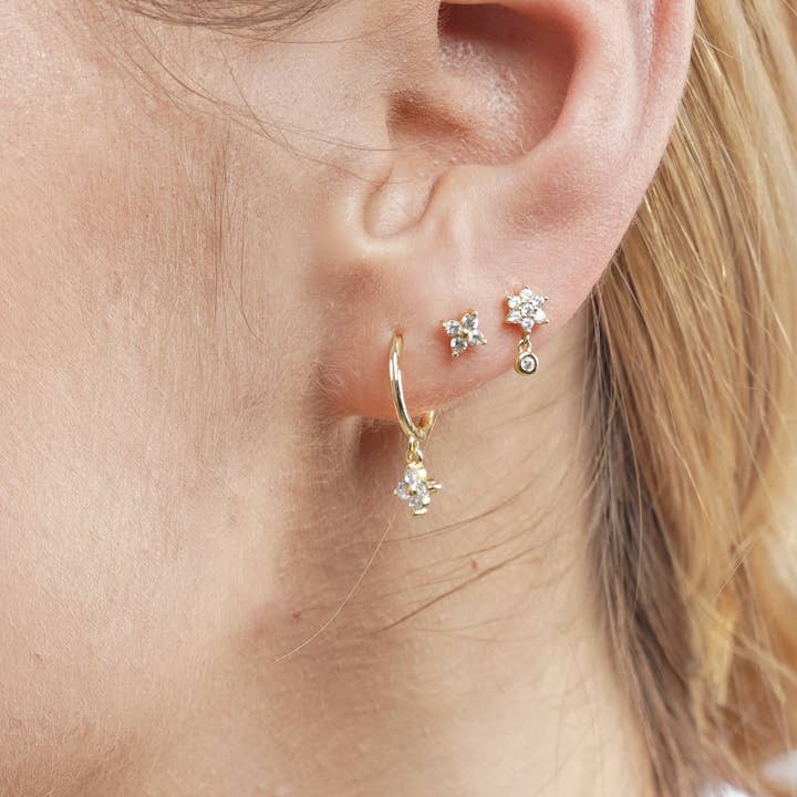 Diat - Wholesale Hoop Earrings - flower earrings - cartilage earrings - helix hoop4