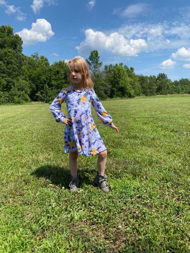 Alyssa pour la vente par The Evelyn Company