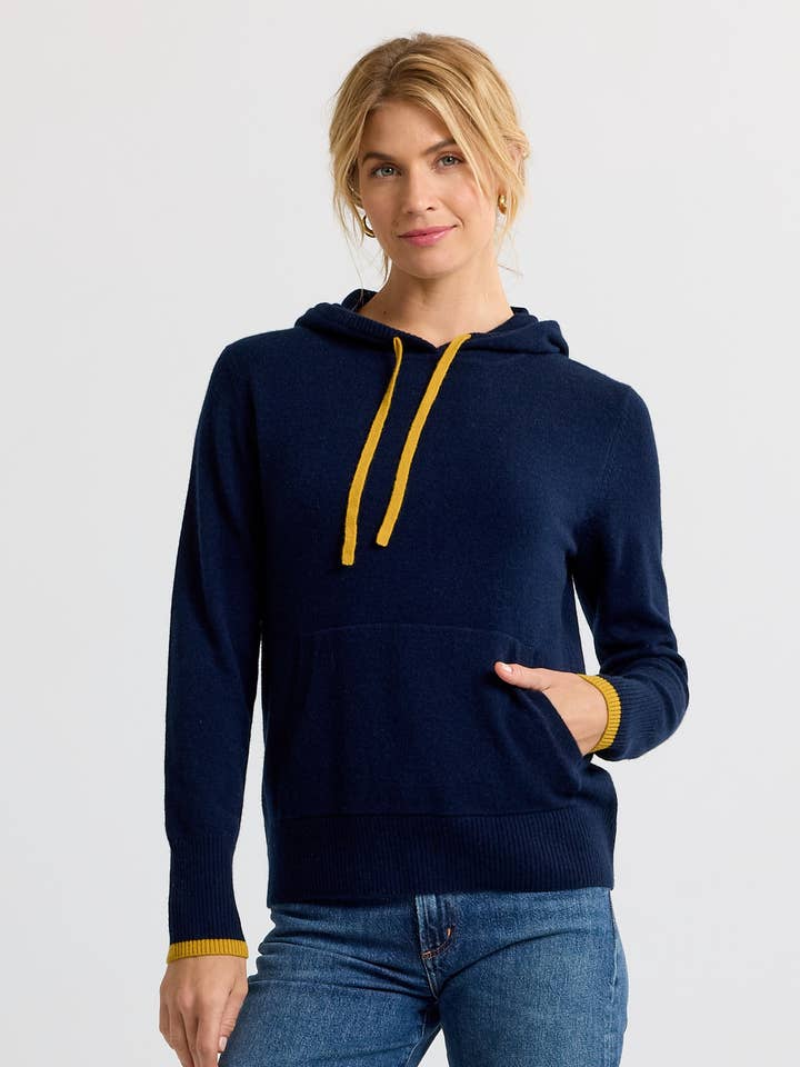 Cashmerekontrasttröja med huva för wholesale av Pura Cashmere