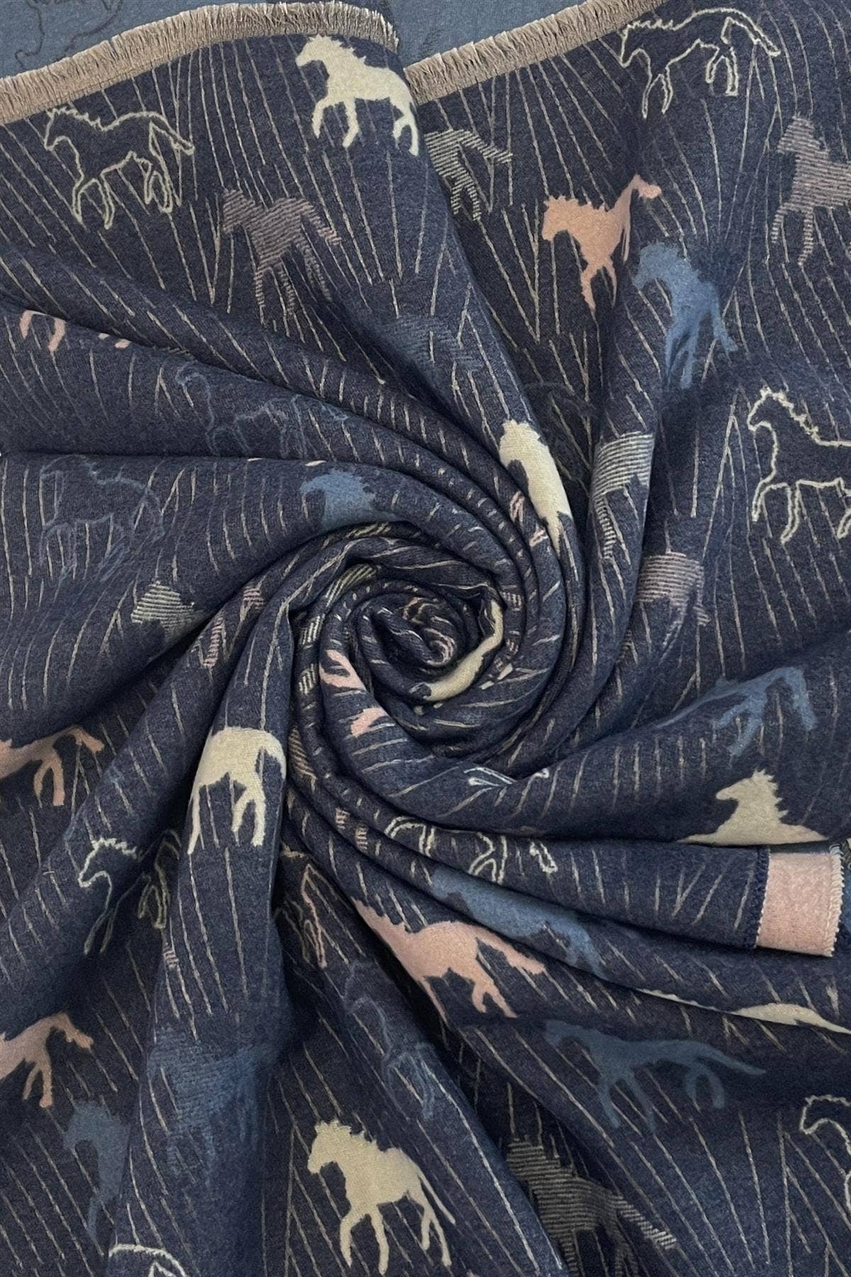 Fashion Scarf World - Wholesale Scarf - Women's - Horse Print With Reversible Stripe Frayed Scarf2