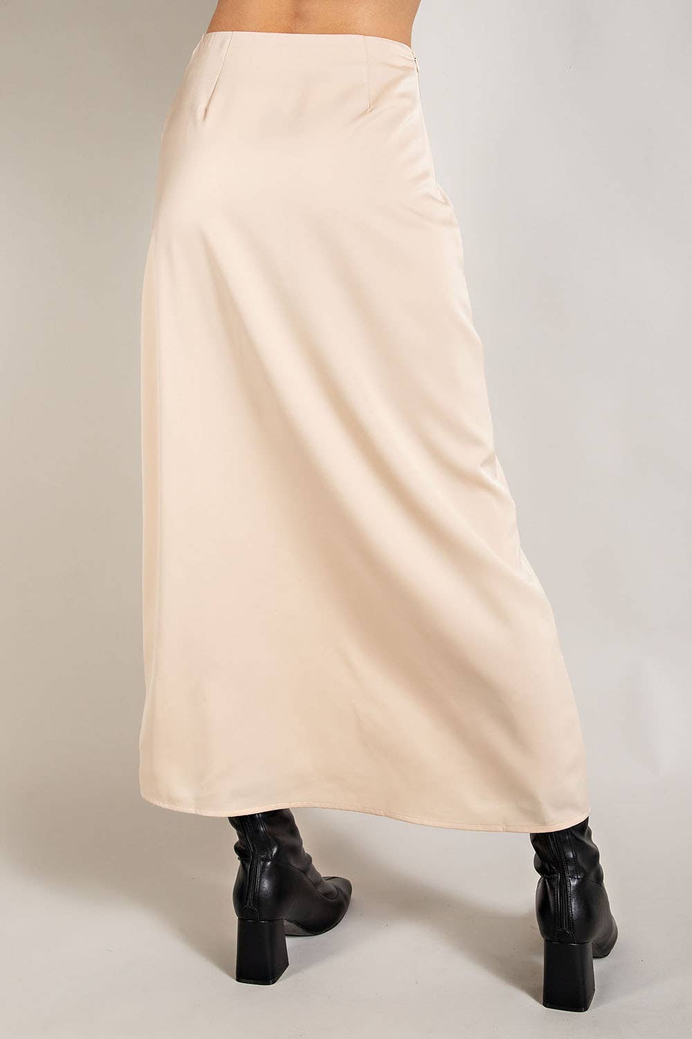 FSL Apparel - Wholesale Skirt - Women's - IS8028 - SATIN FLARED SKIRTS WITH SIDE SLIT7