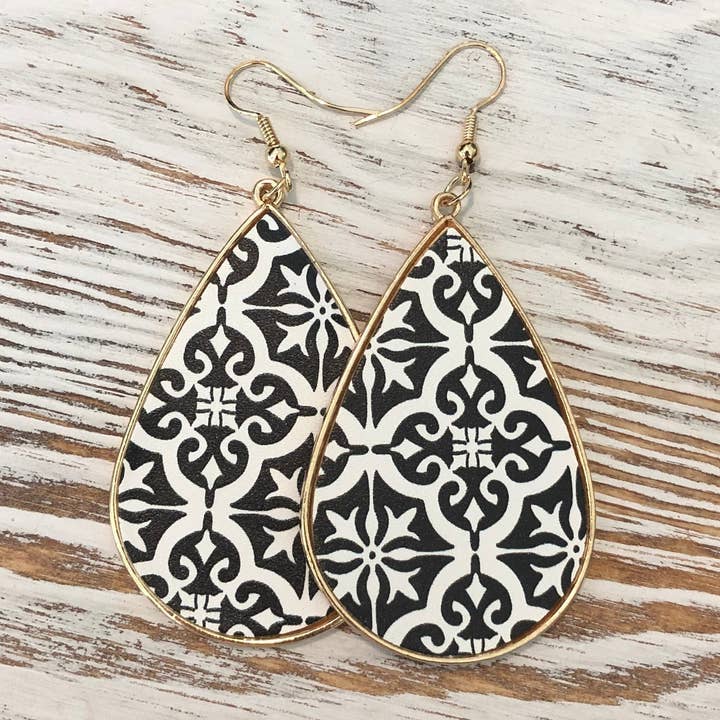 Black and White Geometric Print Leather Hanging Gold Earring for wholesale by Kate Tuesday Jewelry